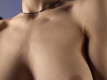 latina cam girl kateharrise image #3819726