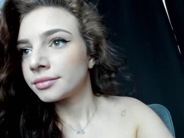 latina cam girl 9harlotte99 image #2535211