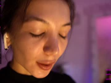latina cam girl kronniekray image #1250388