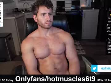 latina cam man hotmuscles6t9 image #4342815
