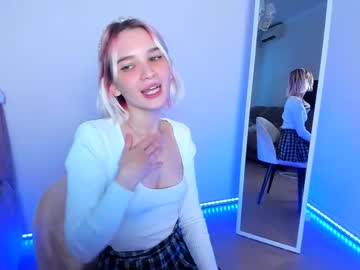 latina cam couple milly_kendall image #2031054