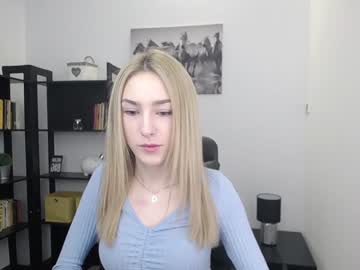 latina cam girl little_e_mily image #826292