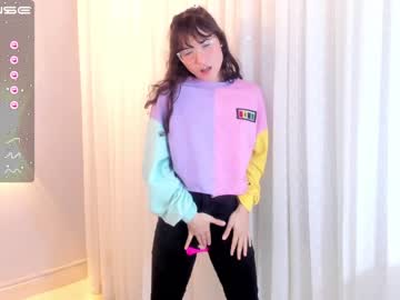 latina cam girl little_effy18 image #2667252
