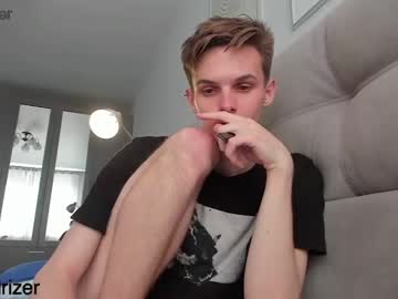 latina cam man horny_jerk_roy_prick2001 image #1163453