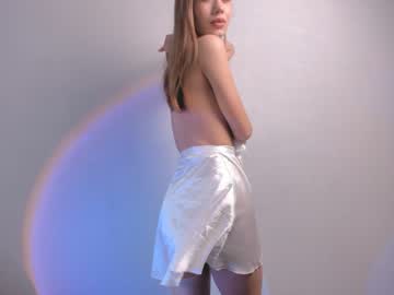 latina cam girl nancydiane image #2992088