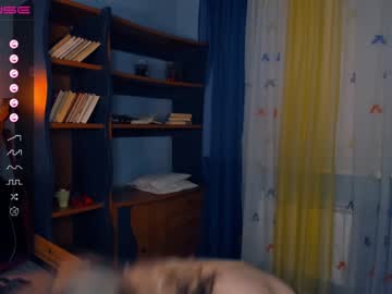 latina cam girl deliaderrick image #4391777
