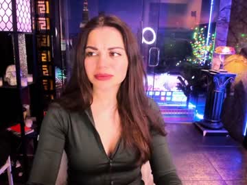 latina cam girl alma_pearl image #2659904