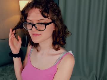 latina cam girl odettechurchwell image #4713455