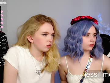 latina cam girl small_blondee image #2546090