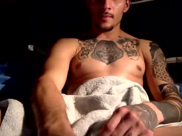 latina cam man bigsalamitommy03 image #2362535
