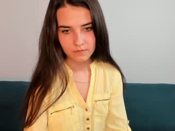 latina cam girl zeldaflowers image #4585811