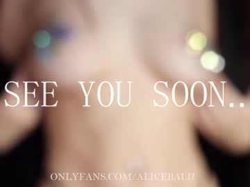 latina cam girl alicebalij image #754813