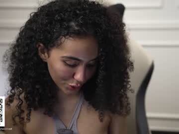 latina cam girl amnie_ image #3727079