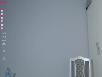 latina cam girl aio_lovee image #3280219