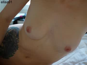 latina cam girl ellaa91 image #3566848