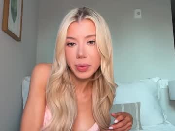 latina cam girl sweetsammxo image #4721402