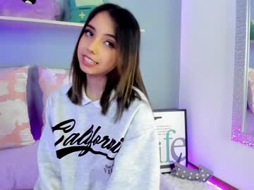 latina cam girl saschaholmen image #1920956