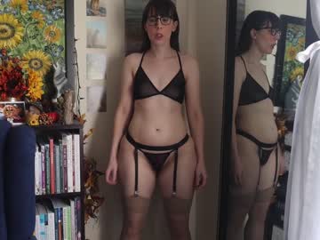 latina cam girl ellynaomi image #3739261