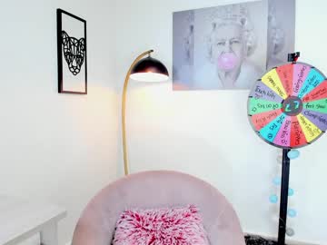 latina cam girl missniley image #3457435