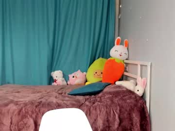 latina cam girl vi_vi_an image #3629048