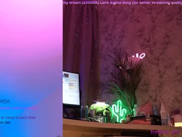 latina cam girl kronniekray image #626176