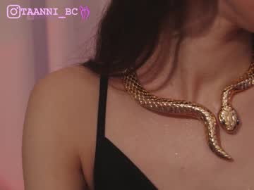 latina cam girl taanni_bc image #4016415