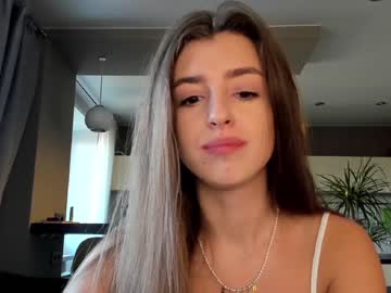 latina cam girl coy_amina_ image #1914215