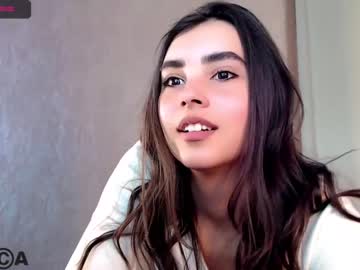 latina cam girl nika_la image #929059