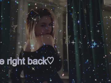 latina cam girl small_blondee image #4351247