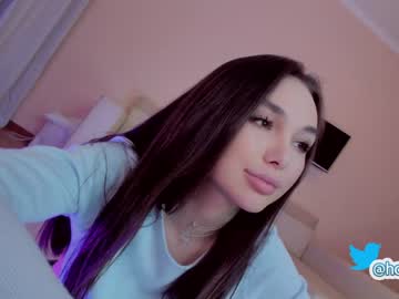 latina cam girl hollyextra image #2004141
