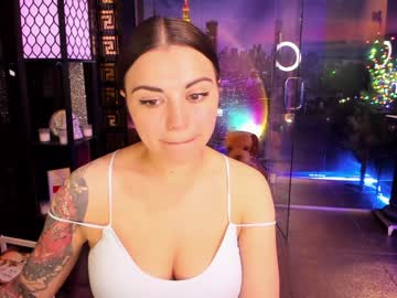 latina cam girl alma_pearl image #1288342