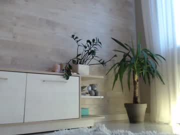 latina cam girl meryfoxxx image #3810793