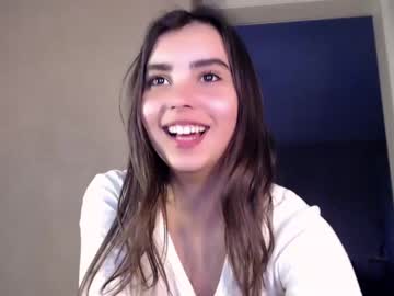 latina cam girl nika_la image #1084557