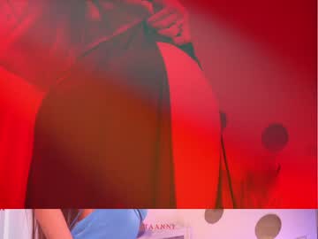latina cam girl taanni_bc image #3383647