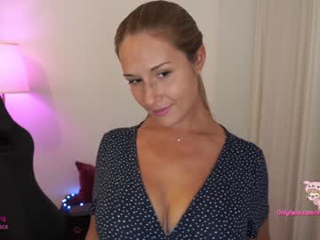 latina cam girl yours_anastasia image #1592597