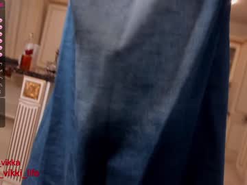 latina cam girl misss_vikki image #878236
