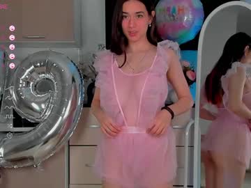 latina cam girl mariemelons image #4079827