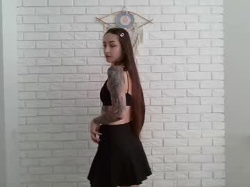 latina cam girl monicabelluccii image #4686814