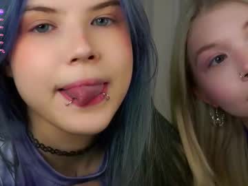 latina cam girl redbullvibe image #4729958