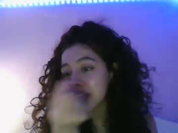 latina cam girl savinajade image #2220619