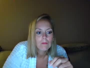 latina cam girl miramo_89 image #3087321