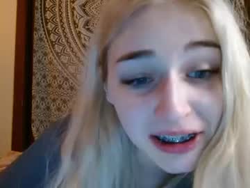 latina cam girl kikig535 image #3043974