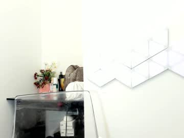 latina cam girl hotfallingdevil image #1692280