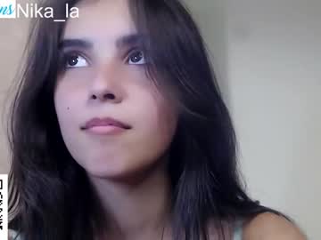 latina cam girl nika_la_sun image #3510107