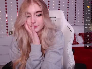 latina cam girl vonnalein image #4197802