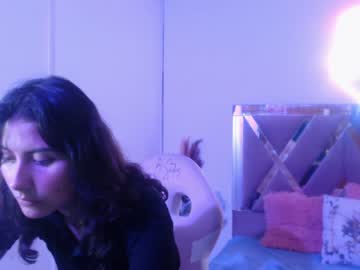 latina cam girl skarlet_tay image #4194579