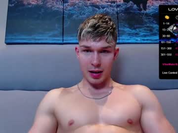 latina cam man destroy_boy image #4485760