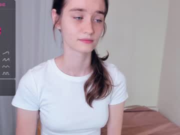 latina cam girl marionfuuller image #3626392