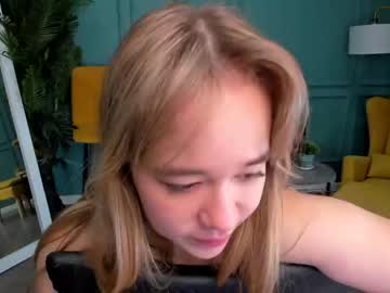 latina cam girl kristycoy image #2805035