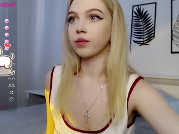 latina cam girl small_blondee image #2387938